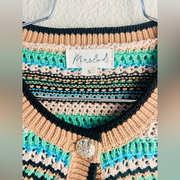 Crocheted Knit bottom up  Cardigan small size like new condition charming - Picture 9 of 15